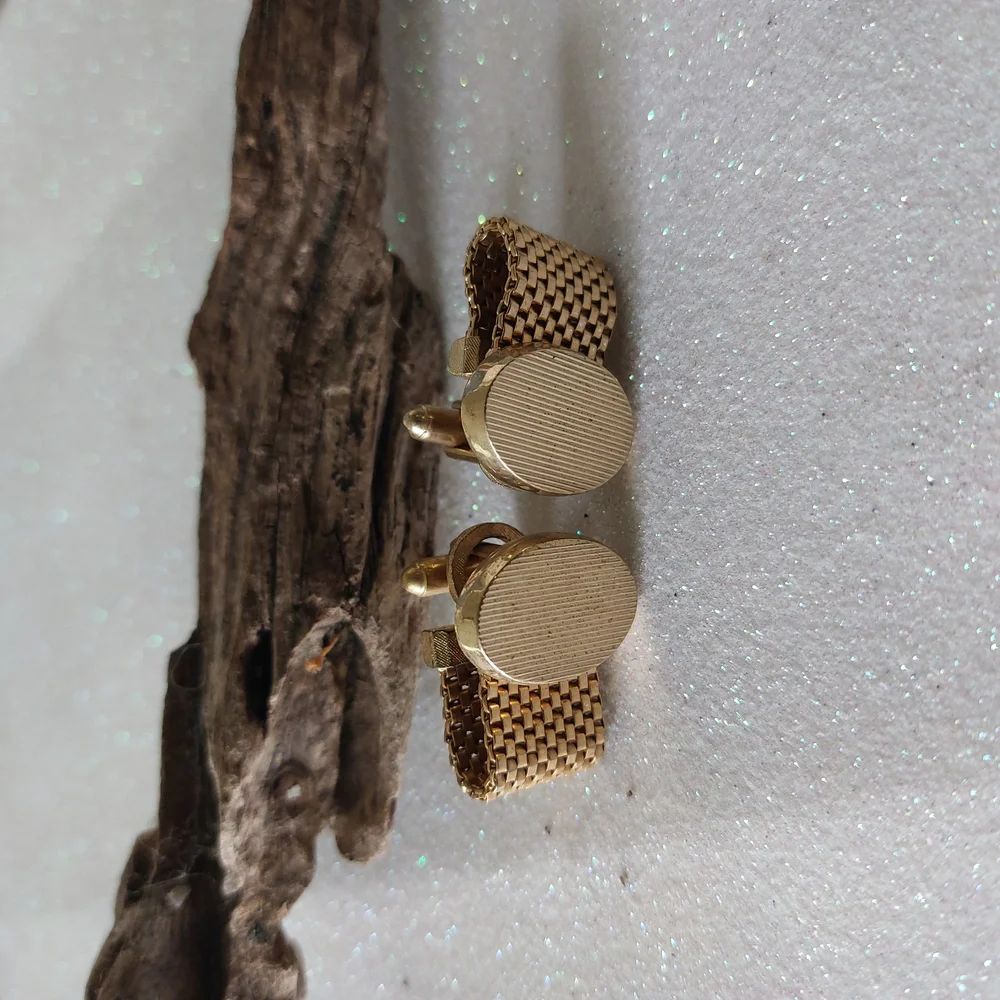 Dante Gold Mesh Cuff Links with Textured Design, Estate Jewelry, Vintage